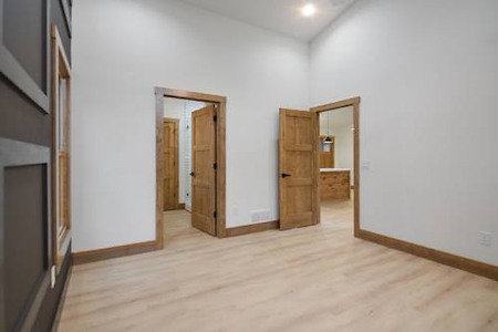Old Cabin Modernization: Full Home Renovation Tips for Ellijay Homeowners