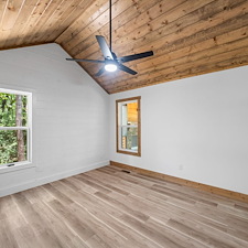 creekside-gallery 18